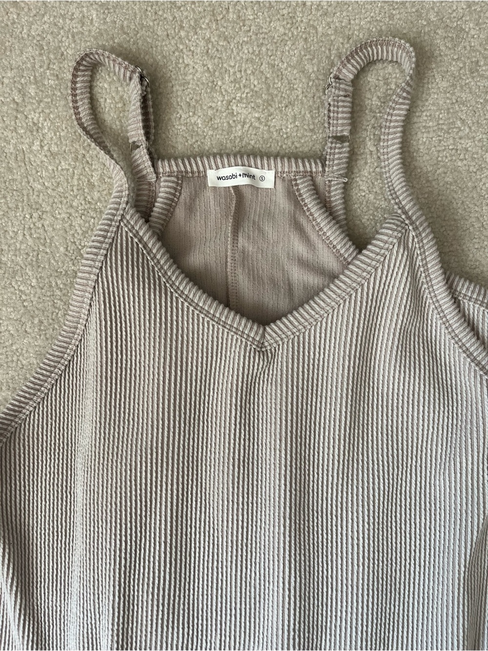 Women’s Wasabi and Mint Brand Dress - Picture 2 of 7